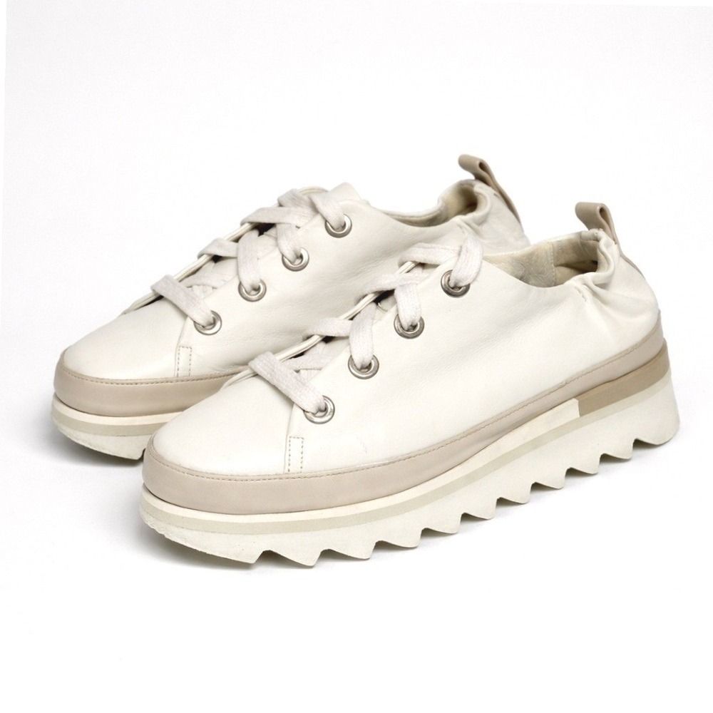 SOFTWAVES Womens Shoes 38 1/2 EU 8 US White Leather Lace Up Platform Sneakers